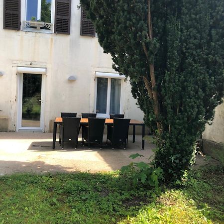 Maison De Caractere Proche Centre Ville Et Termes 부르봉-레-뱅 외부 사진